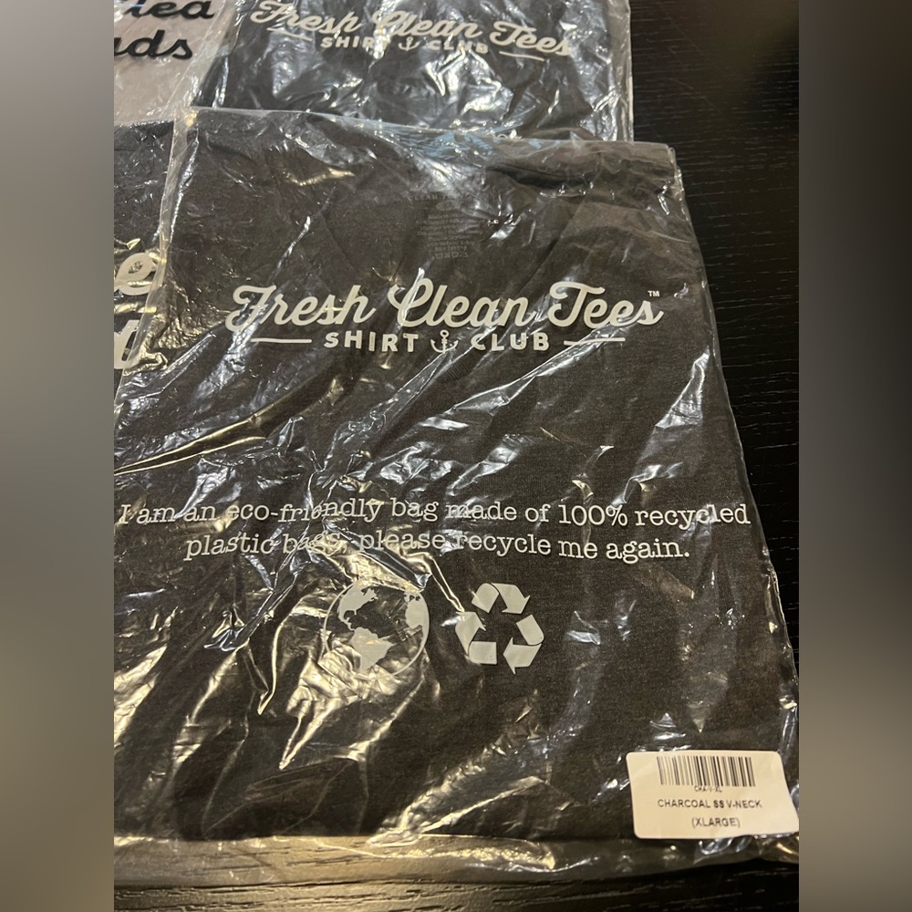 Nwt Fresh Clean Threads Bundle Of 4 Grey T Shirts… - image 3